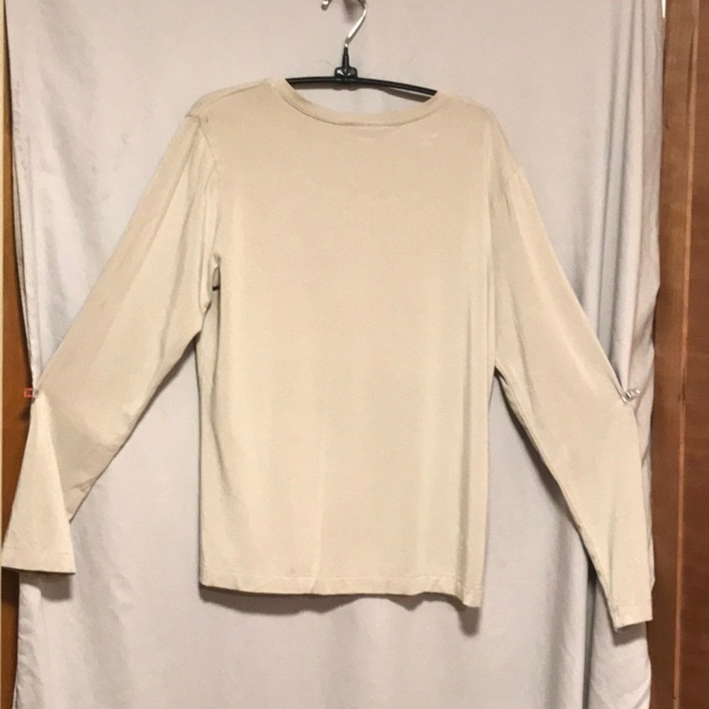 Chicos Tan V-neck Long Sleeve Top Size 1/M/8 - Picture 4 of 5